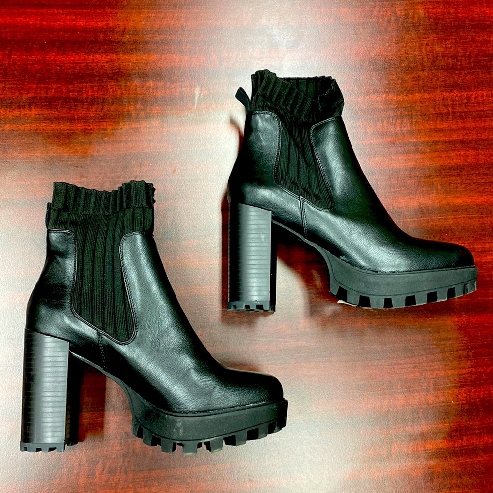 Black Boots